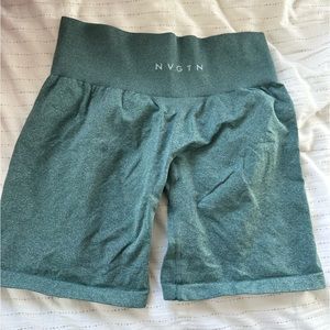Green nvgtn short